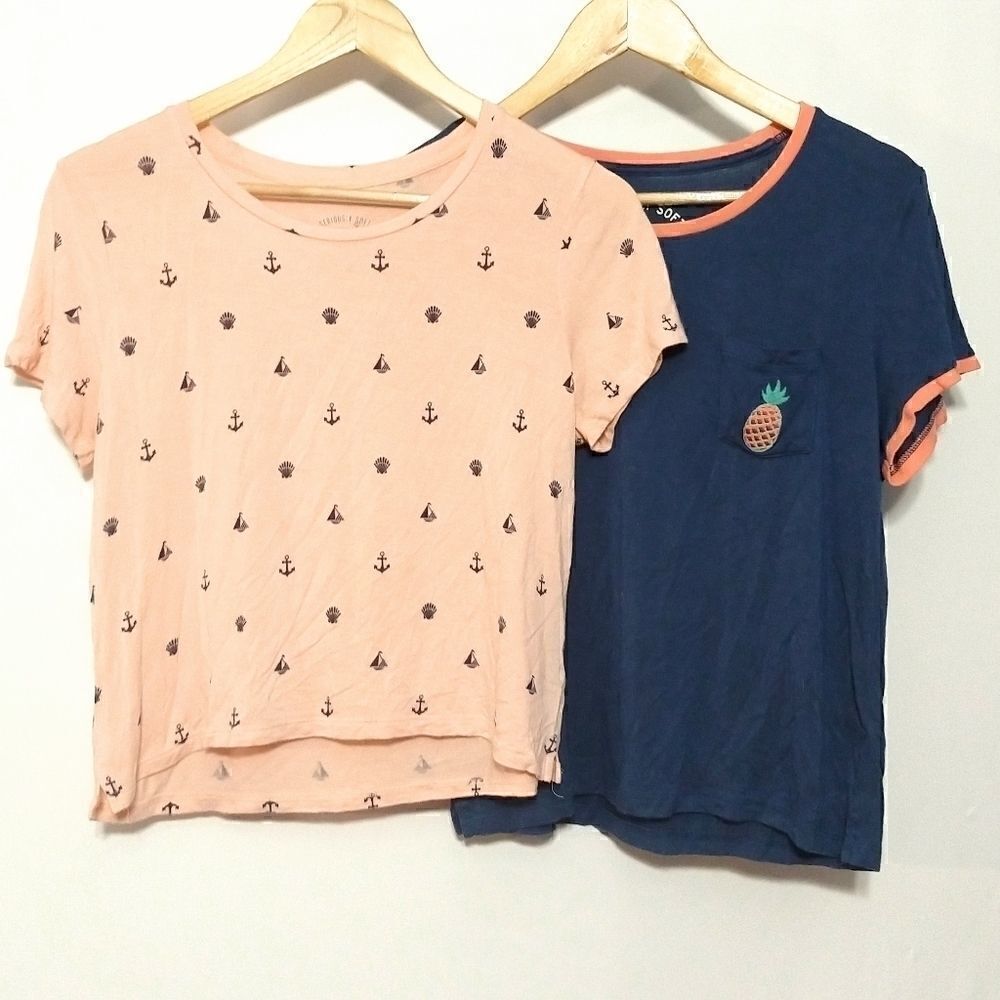 Seriously soft Girl Tee Bundle pineapple sail boat - Picture 1 of 7